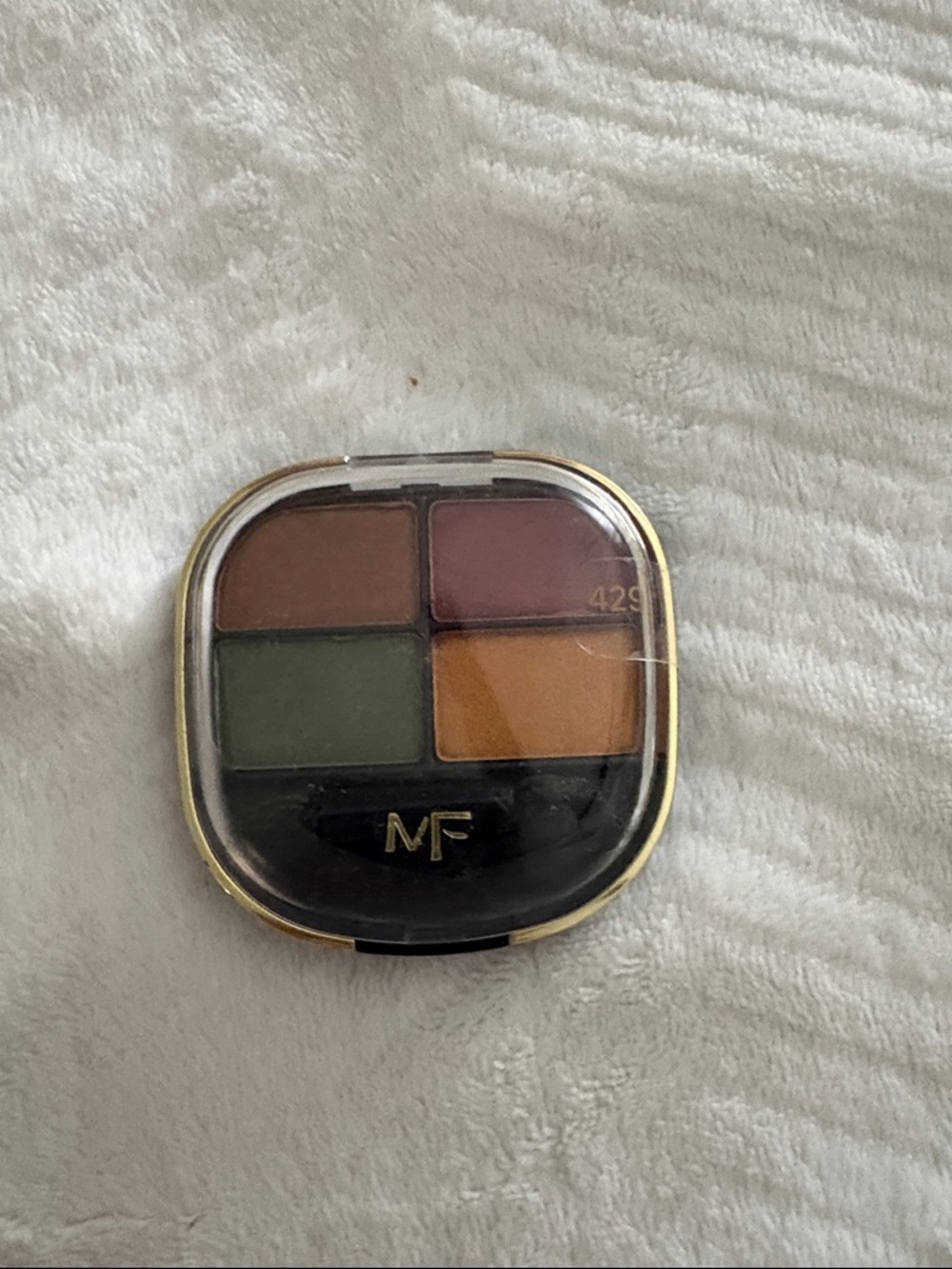 Four-Color Eyeshadow Palette — Brown, Pink, Green & Orange